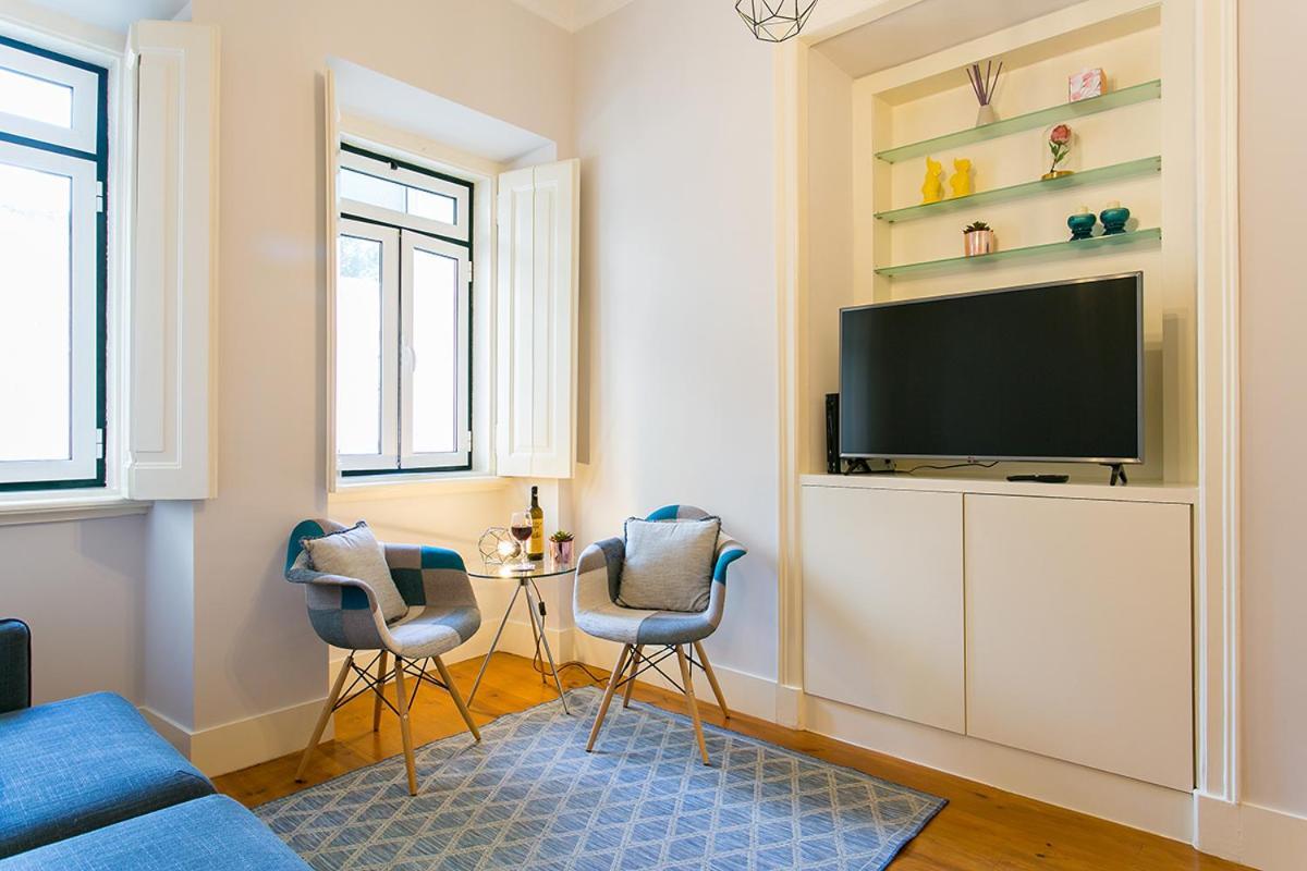 Lovelystay - Cozy 3Bdr Apartment In Estrela Лісабон Екстер'єр фото